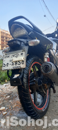 হিরো হাংক